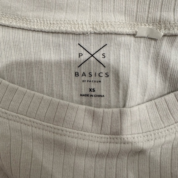 white pacsun top - Picture 2 of 3